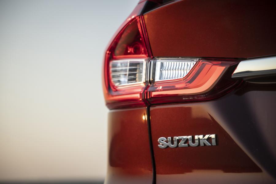 Детали экстерьера Suzuki Ertiga GLX 2019 года  (ZA) (фото 28 из 35)